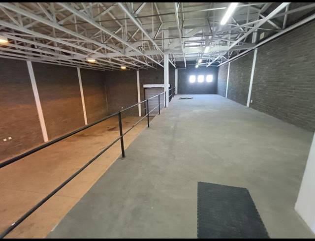 INDUSTRIAL PROPERTY TO RENT IN STORMILL